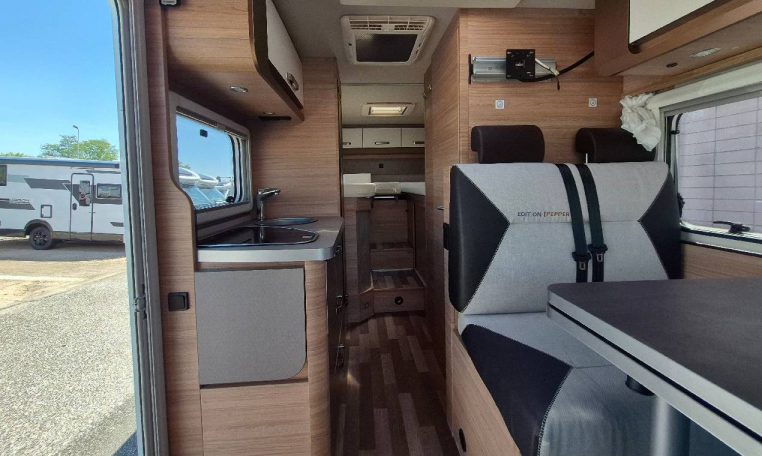 weinsberg-caracompact600meg-caravanbacci