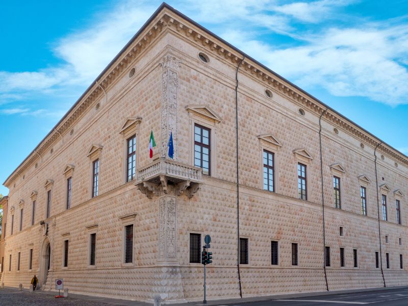 Ferrara — Palazzo dei Diamanti