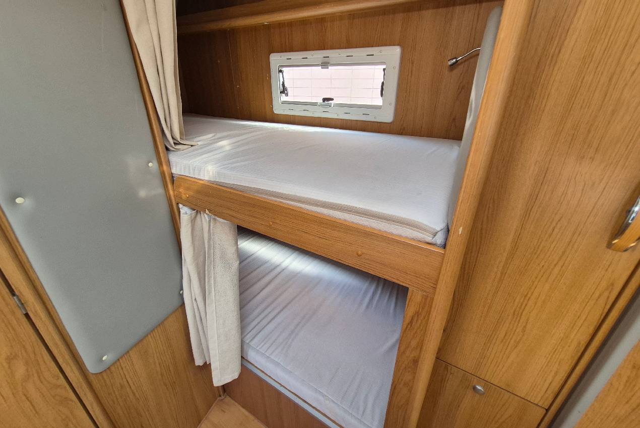 Super Brig 678