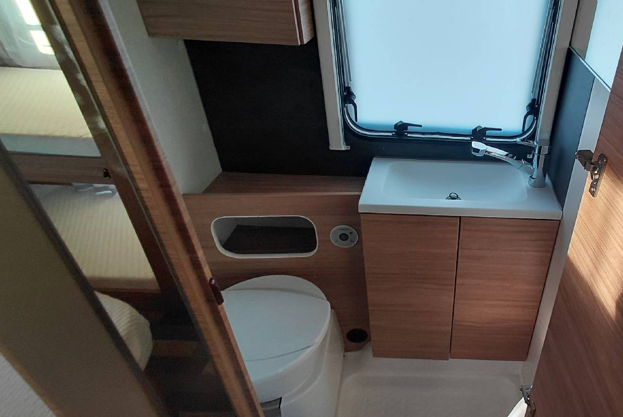 Caraone 550 UK